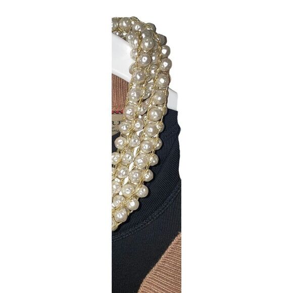 Vintage 1950’s Faux Moon Pearl Crochet Necklace - Picture 6 of 13